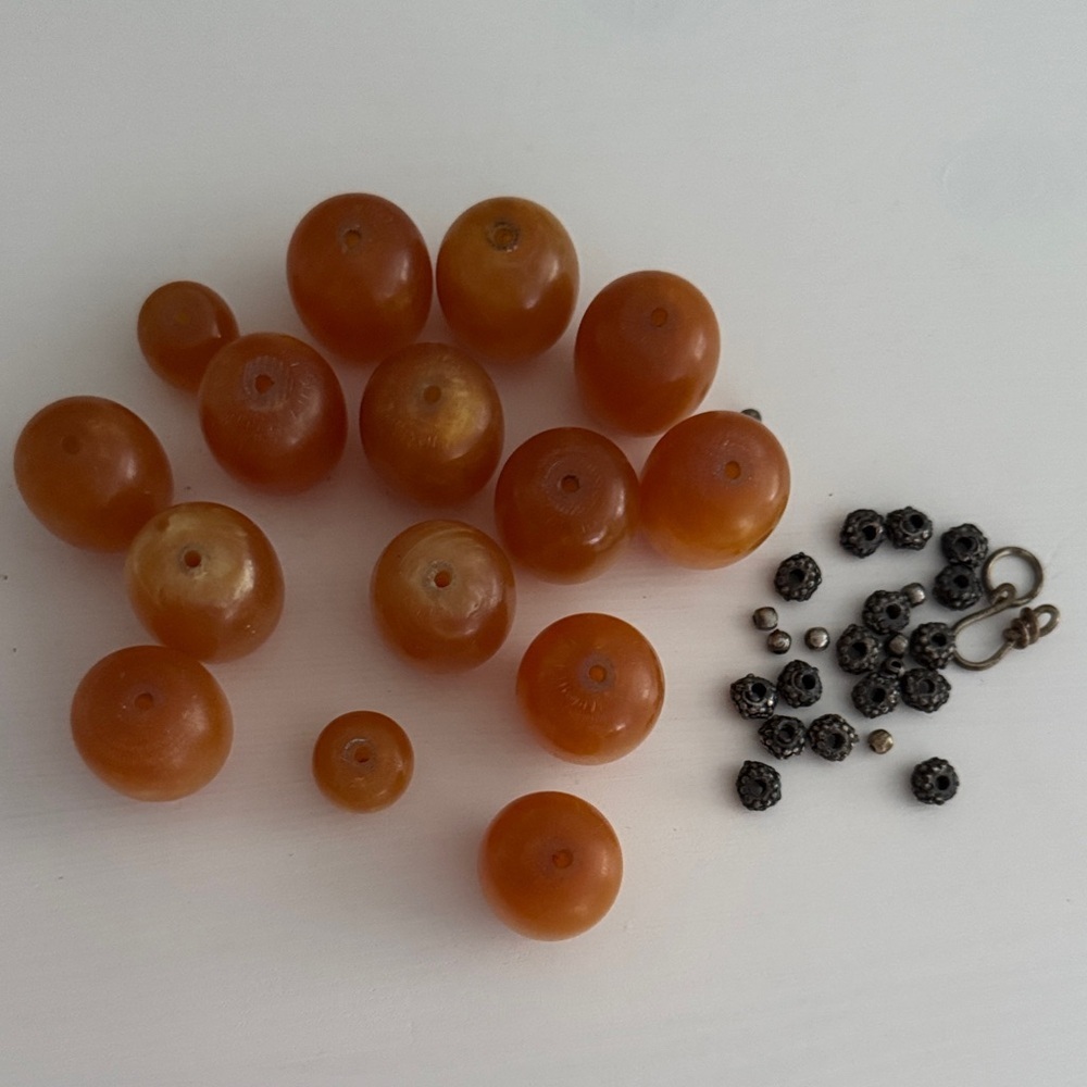 Jewelry Making Kit Chunky Bulky Beads with Metal Spacers - Picture 2 of 6